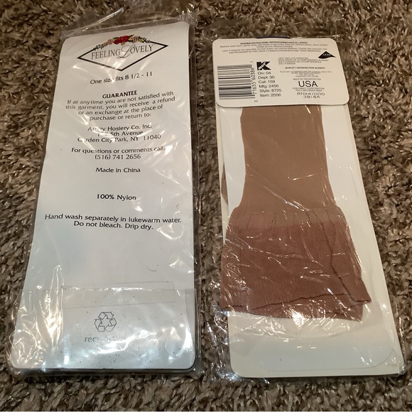 Lot of Vintage sheer nylon socks, beige & nude, sock size: 9-11 - Picture 6 of 12